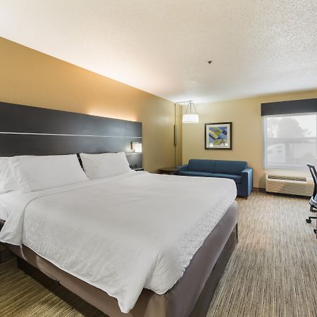 Holiday Inn Express London-I-70 By Ihg Экстерьер фото
