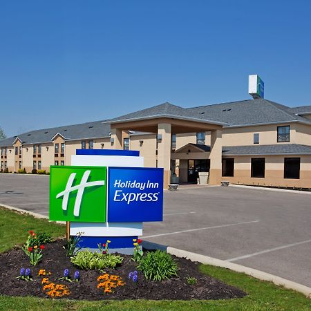 Holiday Inn Express London-I-70 By Ihg Экстерьер фото