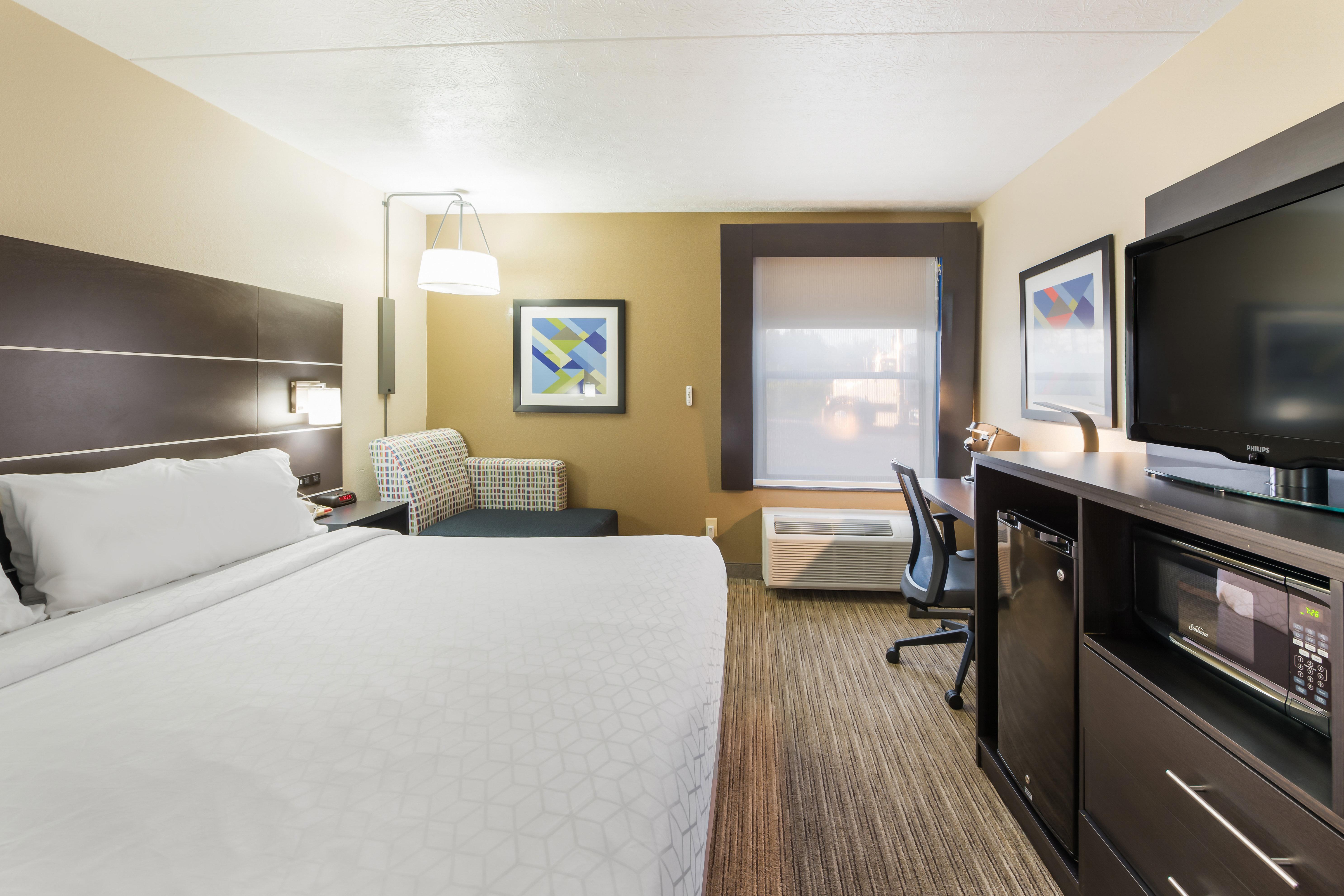 Holiday Inn Express London-I-70 By Ihg Экстерьер фото