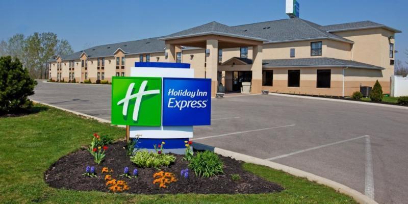 Holiday Inn Express London-I-70 By Ihg Экстерьер фото